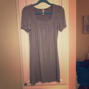 🍋Pink Rose Short Bell Sleeve Dress in Gray